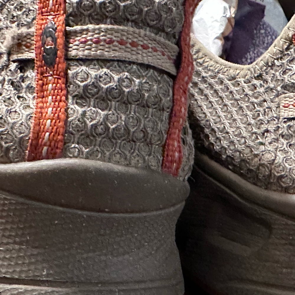 Salomon Brown and Red Outdoor Shoes - Picture 6 of 9